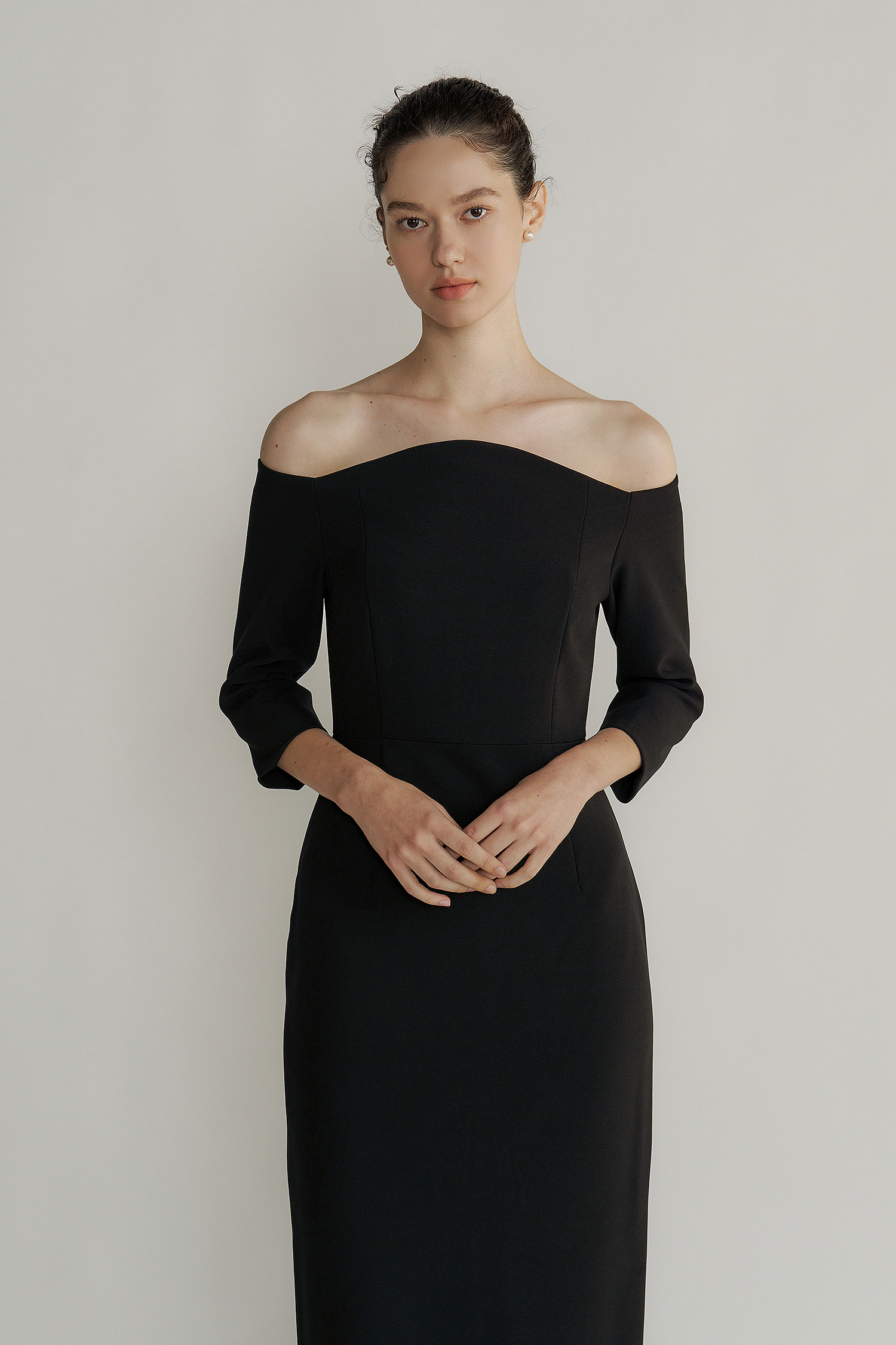 Off the shoulder dress (black)