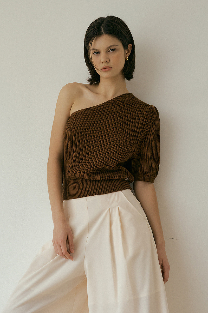 [당일 발송]Summer cotton One off shoulder knit (brown)